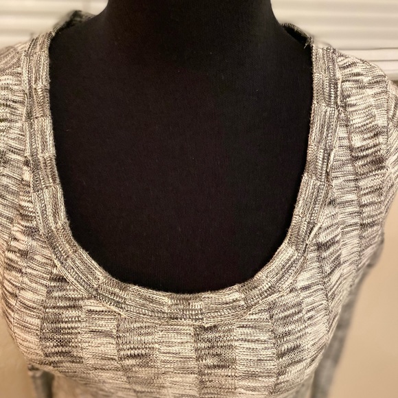 Urban Outfitters Silence + Noise Sweater - Picture 4 of 5